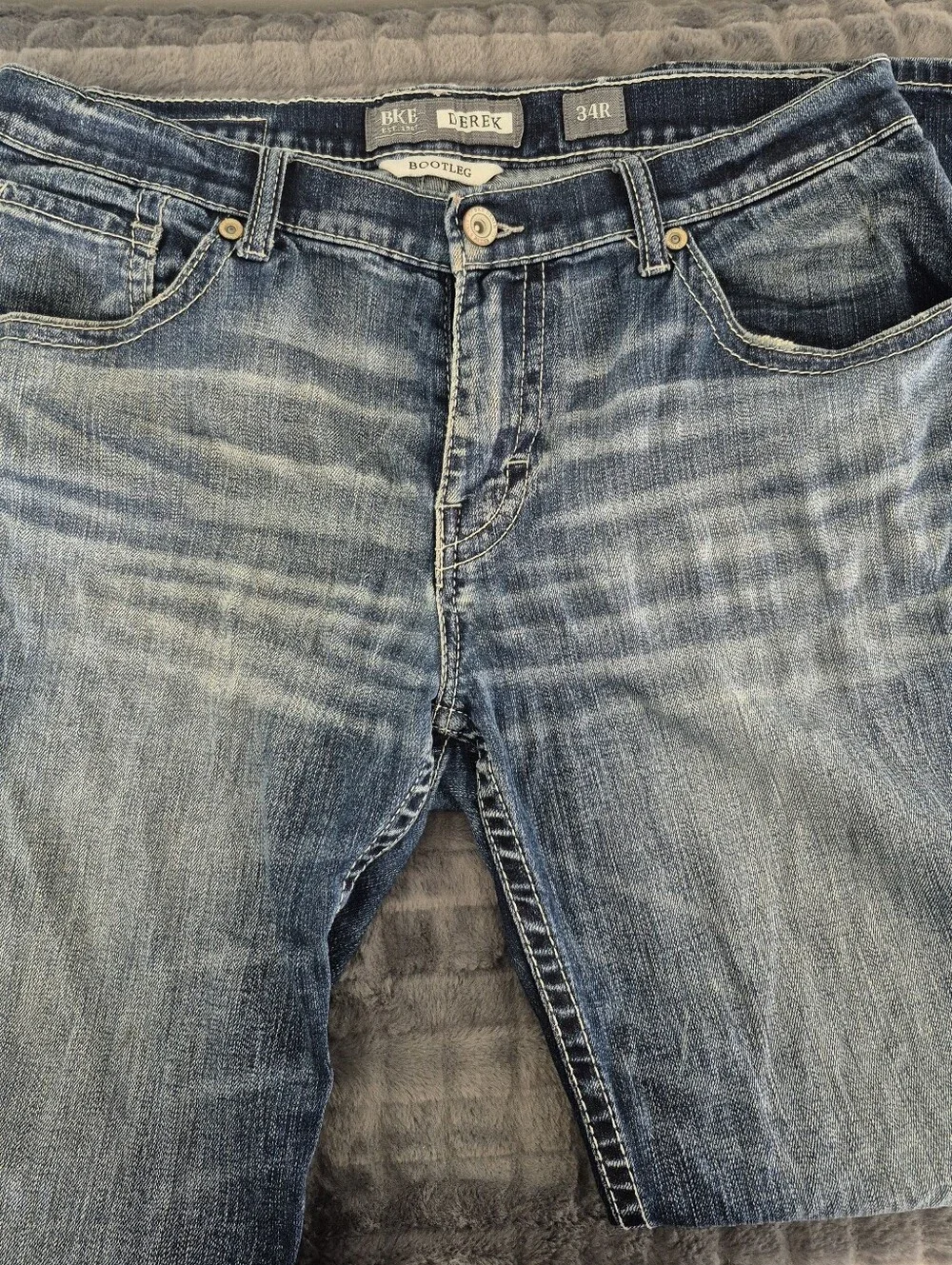 Buckle BKE Derek 34R Bootcut Jeans in Dark Blue Denim